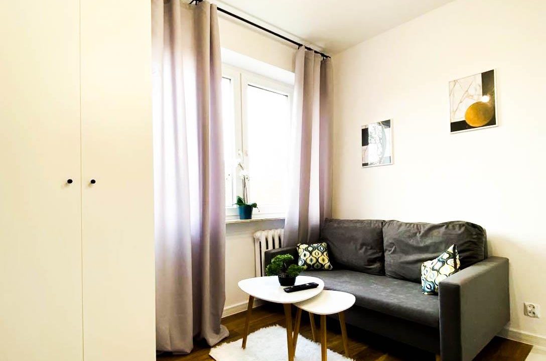 159523373_746879159321150_5351509979430338306_n (Copy)