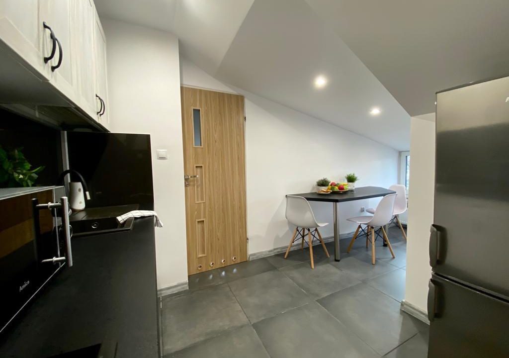 WhatsApp Image 2022-10-25 at 22.21.01 (Copy)