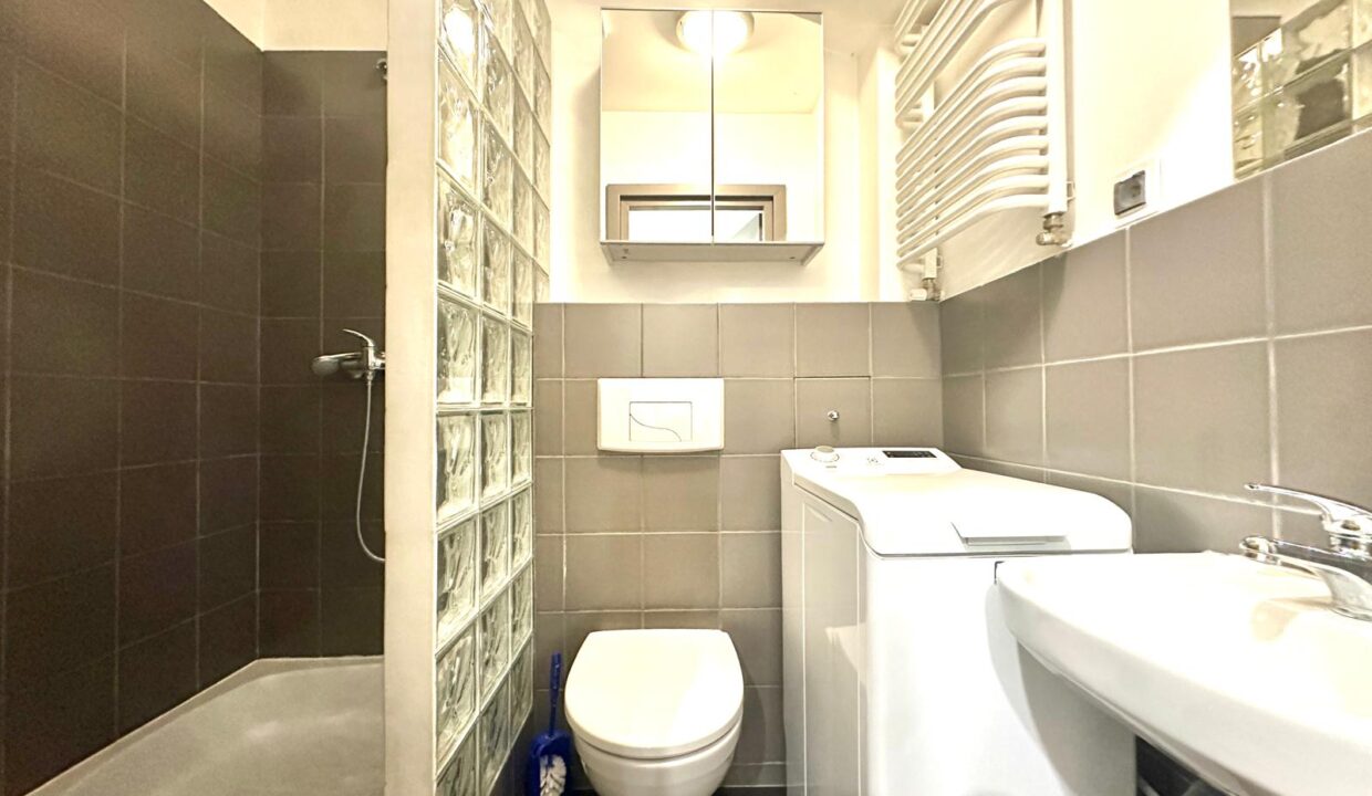 WhatsApp Image 2024-09-21 at 17.06.25 (6)